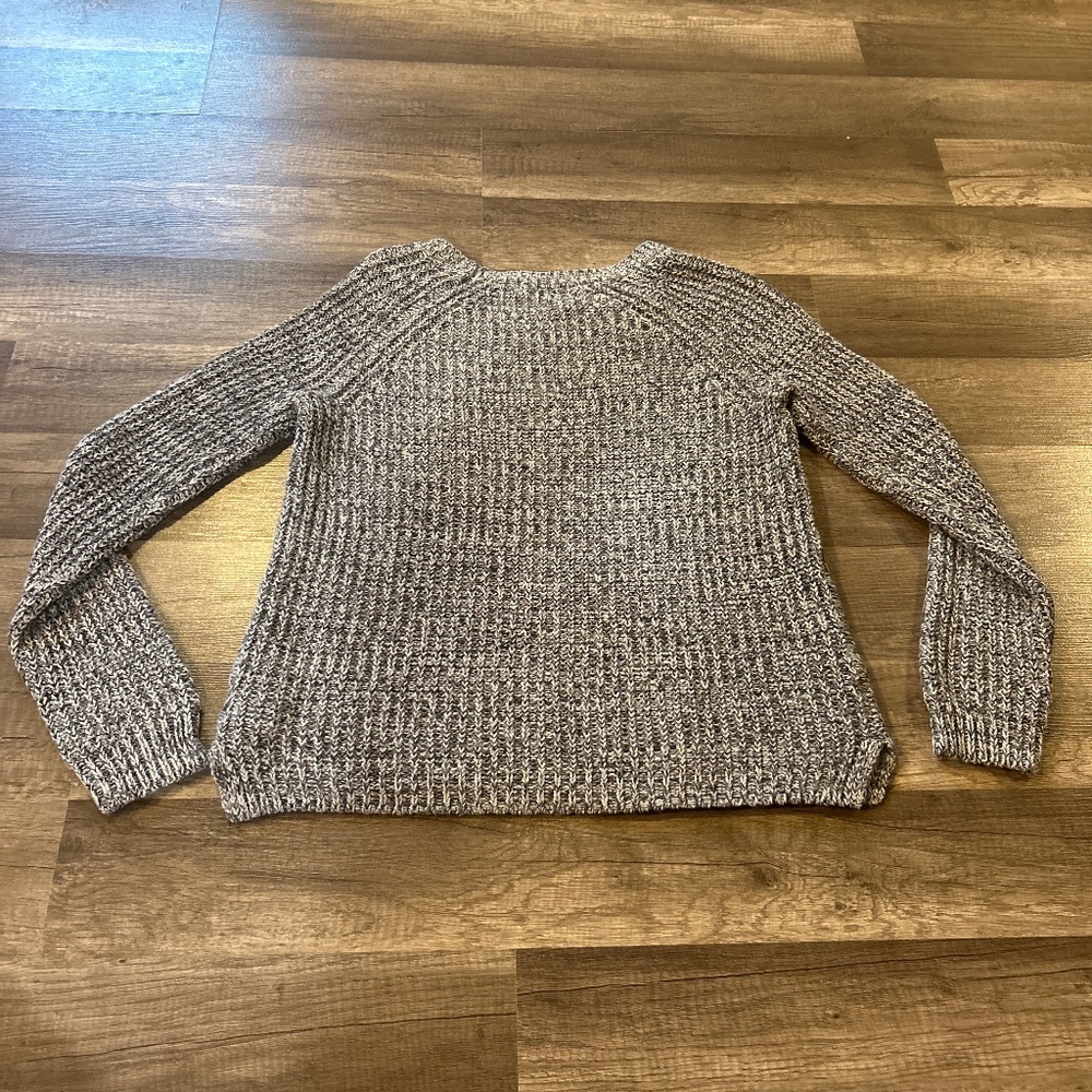 π€π°π€ 3/$10.00 budle item π€π°π€ Faded Glory Sweater (grey) - Picture 2 of 4